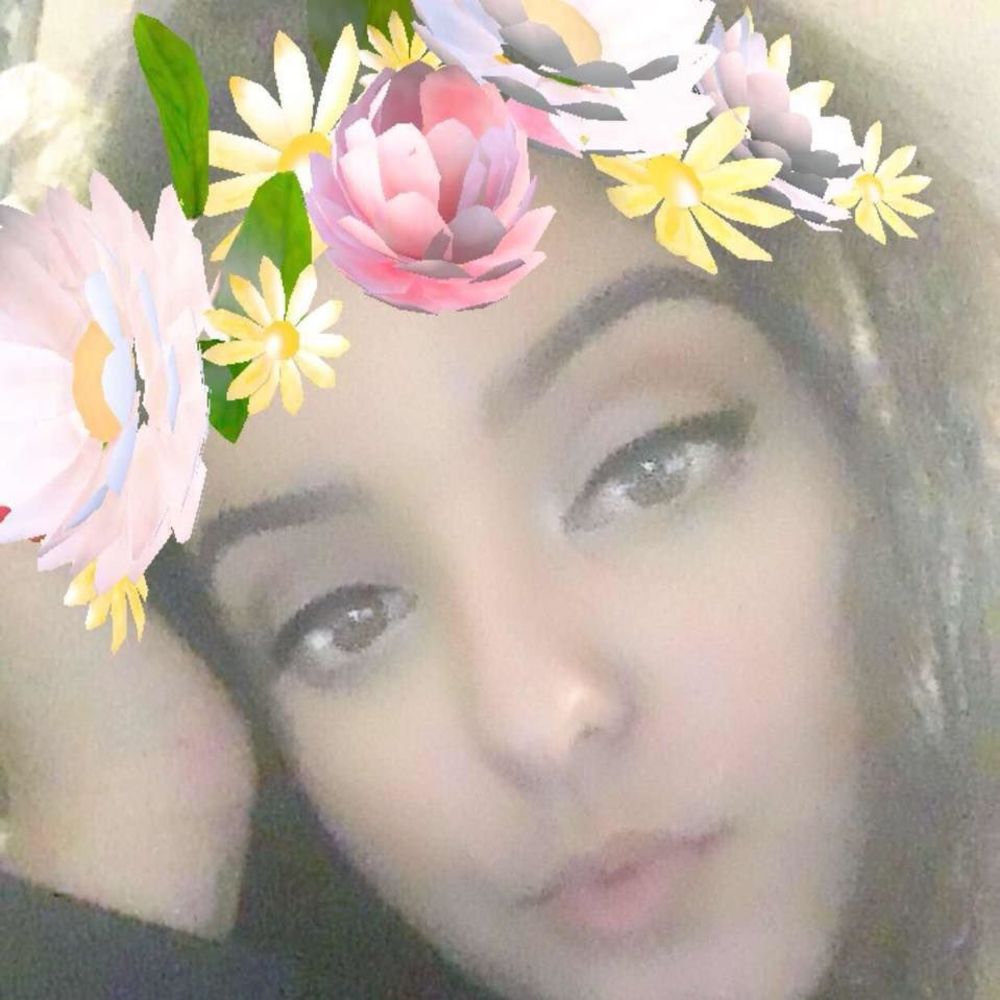 Meet your Posher, Gabriela